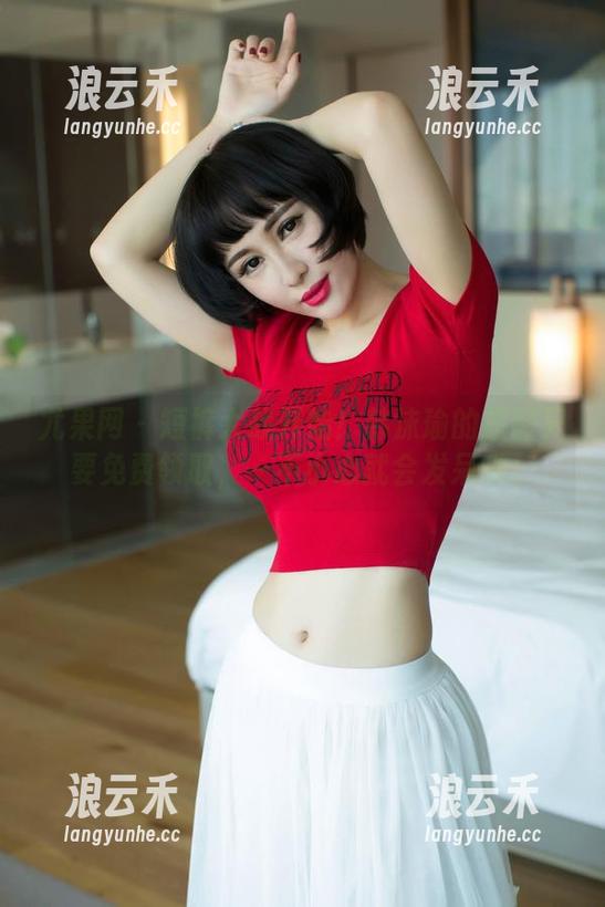 尤果网 - 短裤大战开始！韩沫瑜的原图只要免费领取，一不小心就会发呆哦。