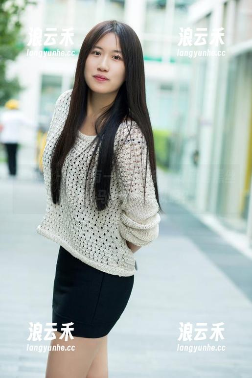 推女郎 - 肯定有一丝丝不安，林萌萌黑丝合集，马上下载可以吗？