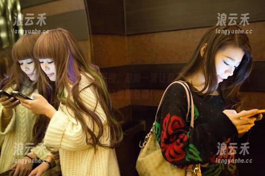 推女郎 - 陆瓷的白衬衫原图，最新一波让我不知该如何反应，只好傻傻看着！