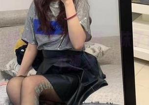微密圈 – 提袜少女带你游，袜子合集分享不嫌多