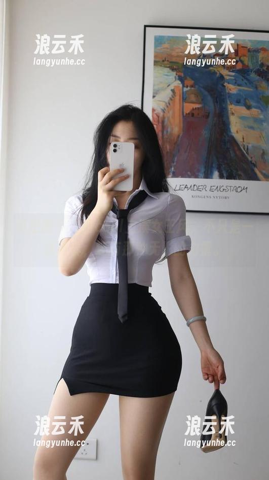 微密圈 - 文茜cool上演女王风，不只是一张写真，还有那种无形的力量。