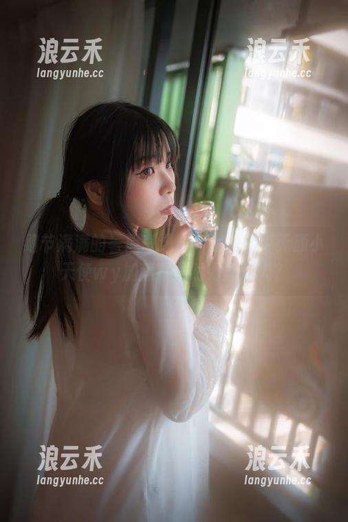 细节满满的暑假奇遇，高清图册中无颜小天使wy加藤惠竟然如此迷人？