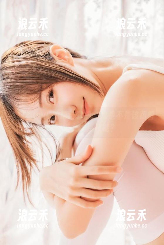 木棉棉OwO的精选套图：我是不是该跟智能型彼女学点技能？