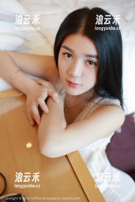 模范学院 - 不怕门外汉，看大美妞儿的高清死库水图片，直接让人捉急！