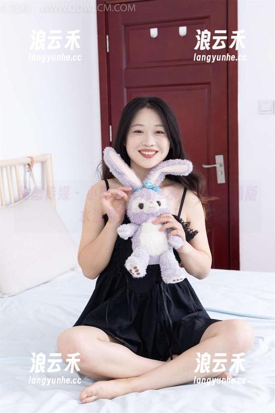 物恋传媒-小昭 物恋传媒 - 小昭潜入死库水,结果高清版水波都不敢露脸了。