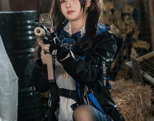 白莉爱吃巧克力的“浴室解锁”——原图中的自然流露，套图里面却跟我聊起了我们小时候的洗澡歌。
