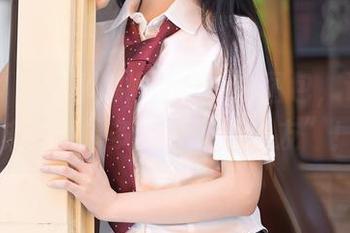 秀人网 – 分享娜娜baby的图包，让你的袜子清单多一个“新朋友”！