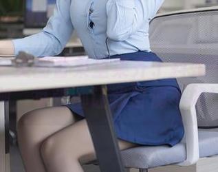 秀人网 – 美图合集里集齐了抖娘利世的瑜伽，每张都让我自愧不如！