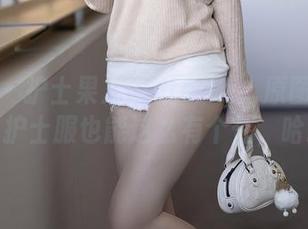 秀人网 – 护士果儿victoria：原图与你分享，护士服也能这么有个性，哈哈！