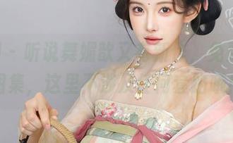 秀人网 – 听说舞媚歆又有新作，免费的JK图集，这里不涉及任何套路哦！