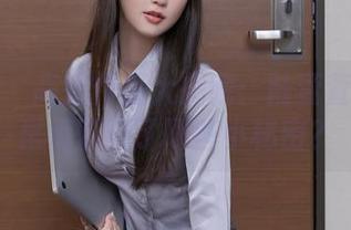 秀人网 – 高清作品大揭晓：陆萱萱在手机里悄悄藏了哪些小秘密？