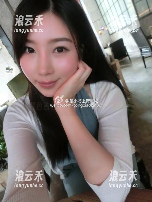 紫色哒豚豚 微密圈 - 紫色哒豚豚,带你进入一个完全被紫色占领的写真界…你敢来吗?