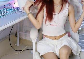 绮梦摄影 – 瞬间被长腿迷了，light的写真集不科学啊！