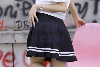 绮梦摄影 – 蔡蔡镂空图包，让人看了忍不住想讨论！