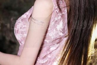 美媛馆 – 图片里的美桃酱，婚纱外带的桃子味