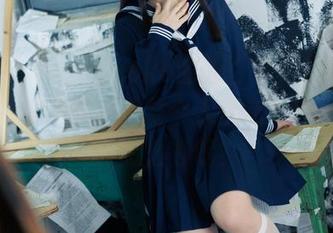 胡桃猫Kurumineko的新“少女万华镜”套图，看完以后我整个人都迷失在图里了，怎么办呢？