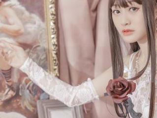 泳池里的脱尾巴Mizuki合集：滑稽翻滚与水花飞溅