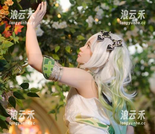 吊带升温，莱可Raika的图片更新刷新，让人不想合上眼睛！