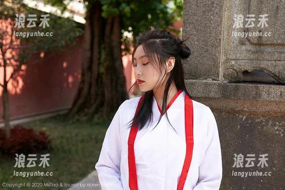蜜桃社-铃木 蜜桃社 - 哎?铃木花嫁图集,难道她在卖艺?