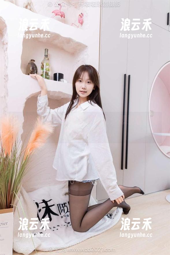 袜啵啵 - 甜甜圈的奶牛日记：想要的美图和壁纸都在这儿!