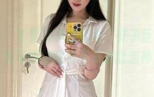 微密圈 – 汇聚精华的图包，轩子巨二兔的白色马油袜竟然让人如此走神？