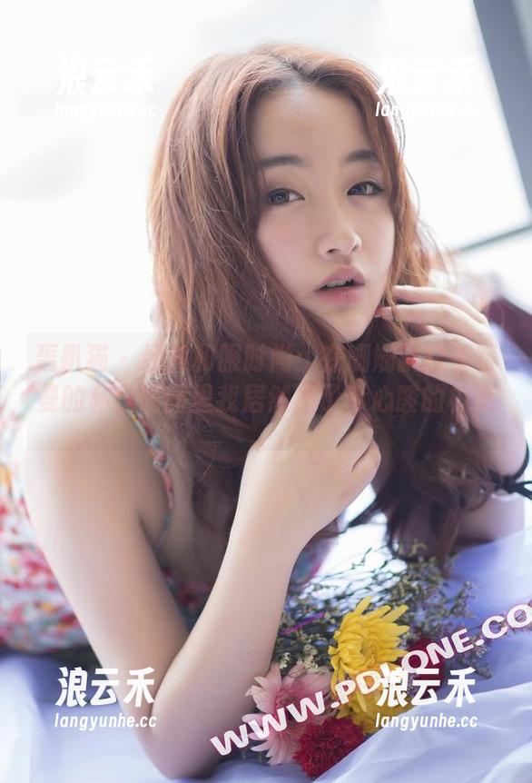 轰趴猫 - 经典和服时尚：在姗姗就打奥特曼的私房原图里我居然搬了个心酸的板凳。